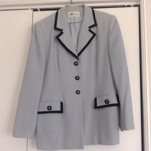 Classic jacket, Light blue w navy piping